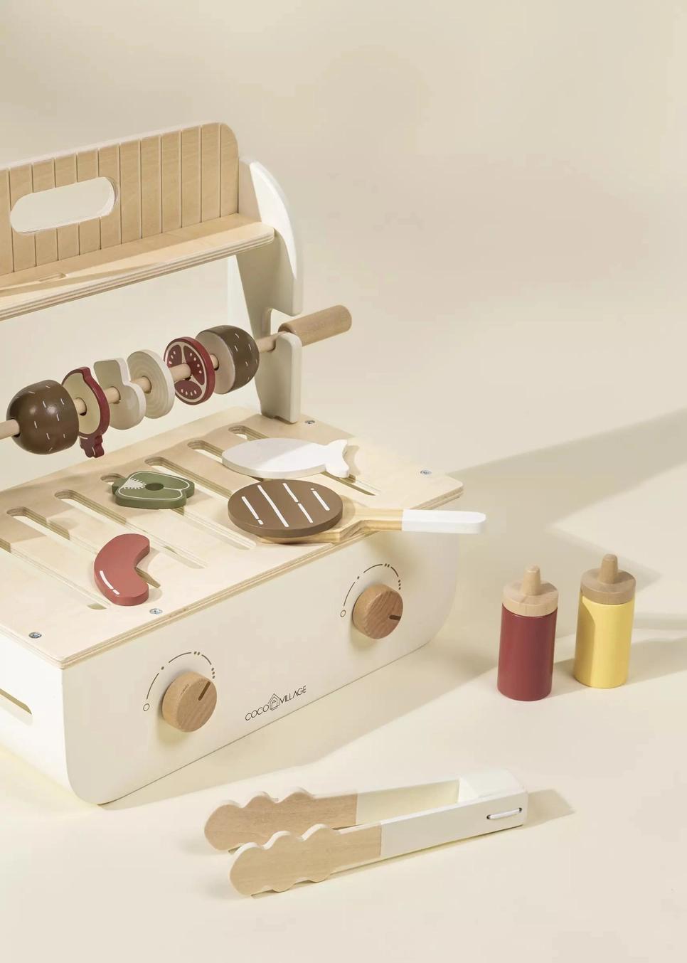 Wooden Barbecue Playset and Accessories