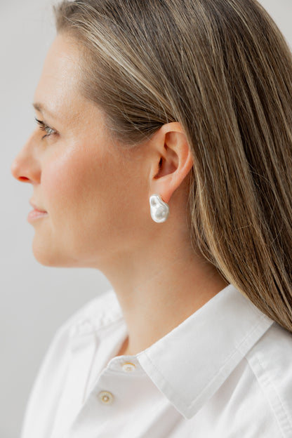 The Milly Pearl Statement Earring
