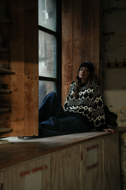 Leo-Sue Organic Cotton Knitted Jumper in Black Fairisle