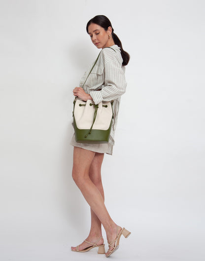Canvas Cinch Bucket Bag Olive