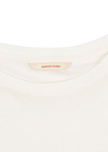 Era Mommy Tee